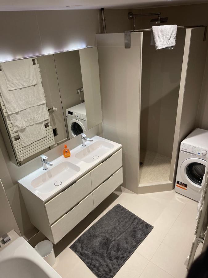 Superbe Appartement Avec Place De Parking Gratuit 斯特拉斯堡 外观 照片